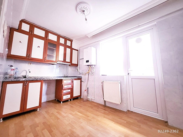 BU FİYATA BÖYLE DAİRE YOK ÇİFT BALKON 1.KAT ALTINDA TAM DAİRE