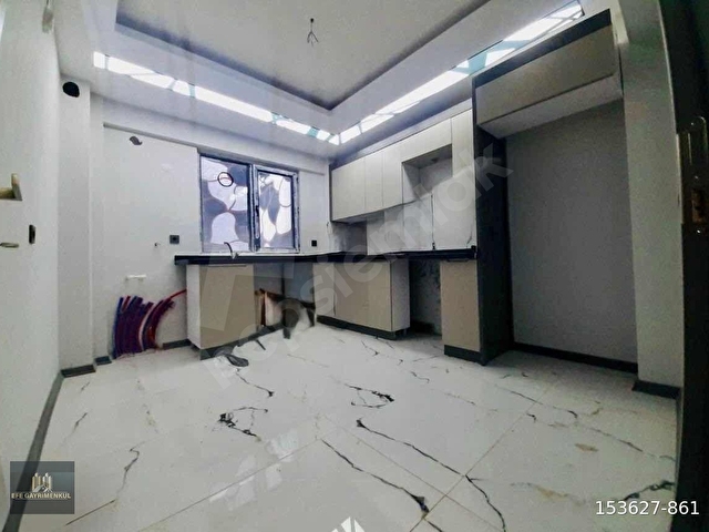 EFE GAYRİMENKULDEN GİRİŞ KAT İSKANLI CADDE DİBİ 2+1 DAİRE - Görsel 8