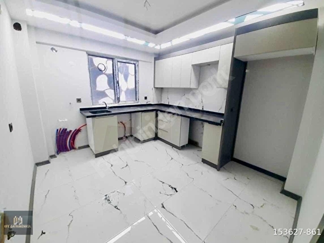 EFE GAYRİMENKULDEN GİRİŞ KAT İSKANLI CADDE DİBİ 2+1 DAİRE - Görsel 10