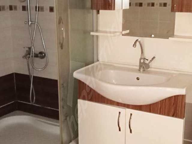 TEK ADRESten KAĞITHANE GÜRSELde SATILIK 2+1 ARAKAT DAİRE - Görsel 8