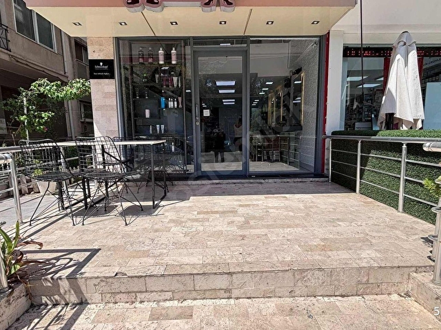 Vasıf Çınar Bulvarı Üzerinde Devren Kiralık Prestijli Dükkan