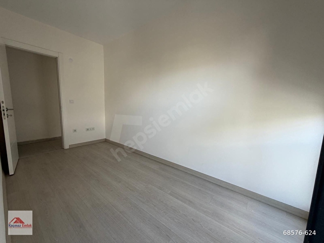 KADIKÖY KOŞUYOLUN MARMARAYIN DİBİNDE, PANORAMİK DENİZ VE ŞEHİR MANZARALI 4+1 SATILIK DUBLEKS - Görsel 6
