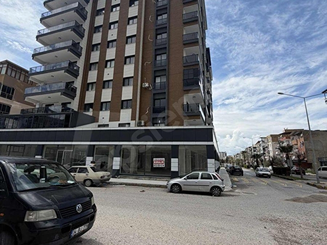 Menemende Satılık Daire 3+1 Göl Park Yanı ebeveyn banyolu