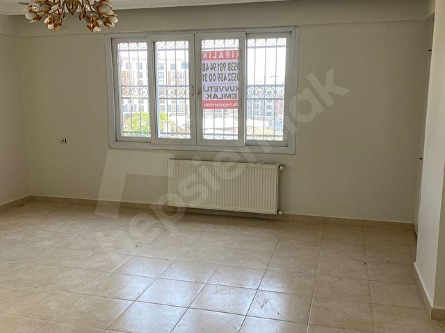 ÇEKMECEDE KİRALIK 3+1 DAİRE