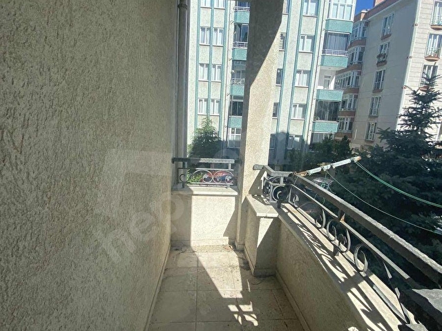 MUHİTTİN DE SİTE İÇİNDE KİRALIK 3+1 150 m2 DAİRE - Görsel 21