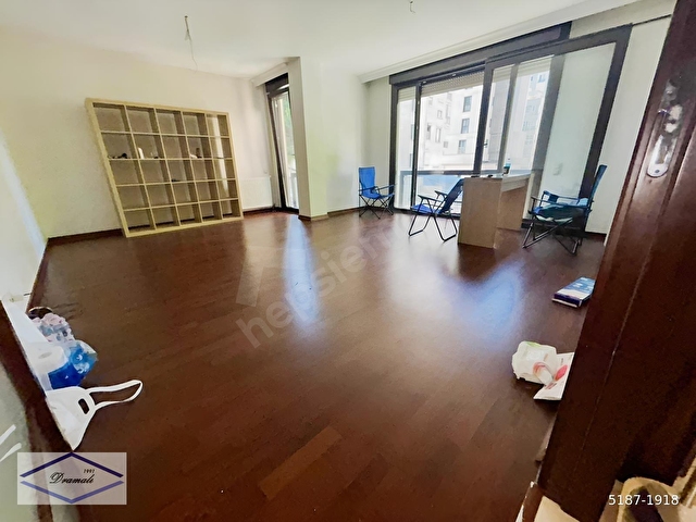 Kalamış Wyndham Otel Karşısında Genç, 4 katlı Binada 2+1 - Görsel 13