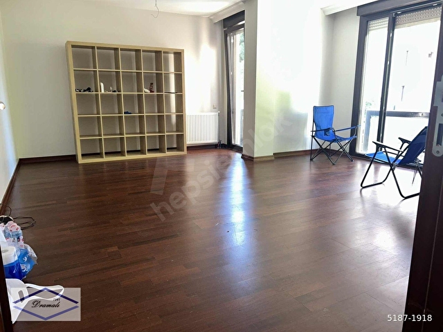 Kalamış Wyndham Otel Karşısında Genç, 4 katlı Binada 2+1 - Görsel 3