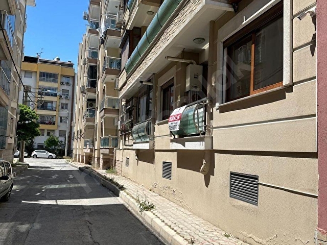 Karşıyaka Yalı Mahallesinde Kiralı 2+1 Daire - Görsel 7
