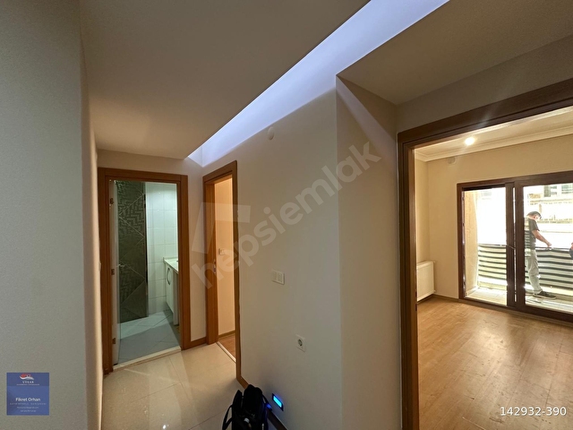 Karşıyaka Yalı Mahallesinde Kiralı 2+1 Daire - Görsel 14