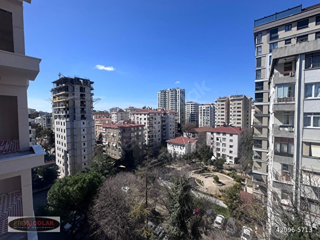 ERENKÖYDE MERKEZİ LOKASYONDA BALKONLU 74 M2 NET ARAKAT - Görsel 13