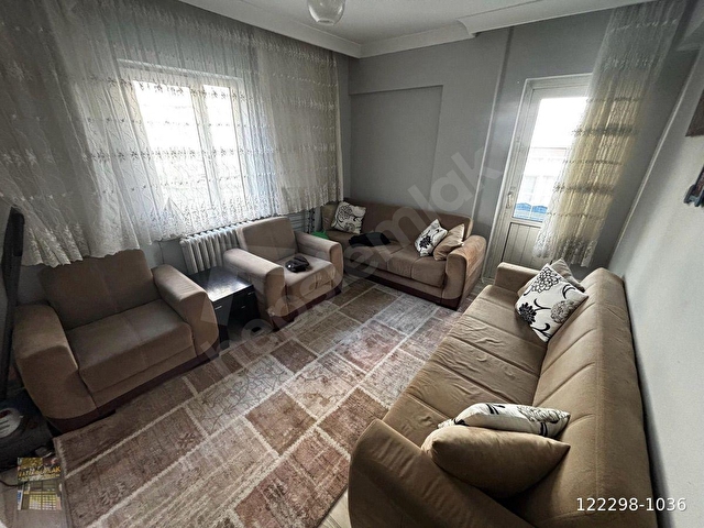 TEPEBAŞI MAH 3+1 ORTA KAT 120 M2 SALON BAĞIMSIZ YAPILI - Görsel 5
