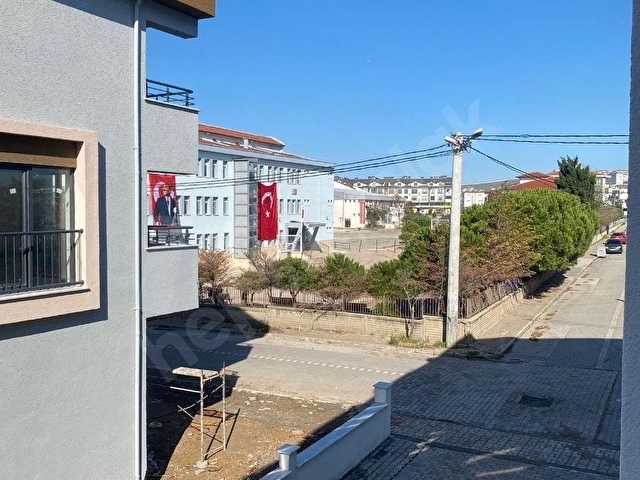 BANDIRMA VOLKAN EMLAKTAN 17 EYLÜL MH.ATATÜRK CAD. ÜZERİNDE SATILIK ARAKAT 1+1 DAİRE - Görsel 13