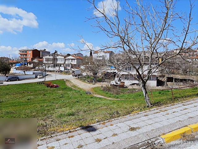 SİLİVRİ BÜYÜKÇAVUŞLUDA 1000 m2 CADDEYE CEPHELİ SATILIK ARSA - Görsel 11