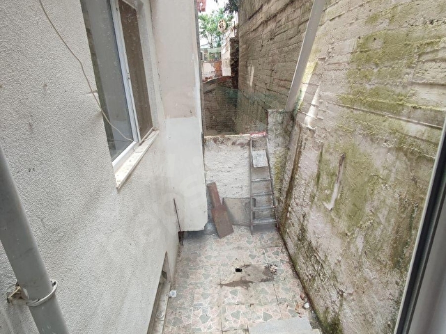 ERDEK ÖDEN EMLAKTAN SATILIK YENİ BİNADA DAİRE - Görsel 19