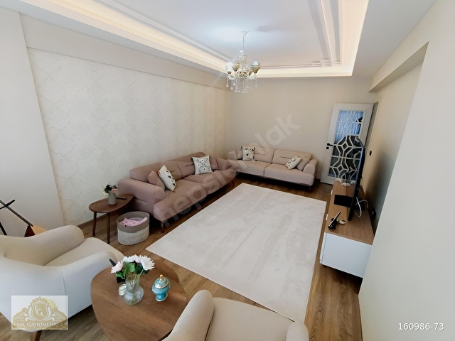 BÜLBÜLZADEDE SATILIK GENİŞ OTURUMLU 2+1 DAİRE