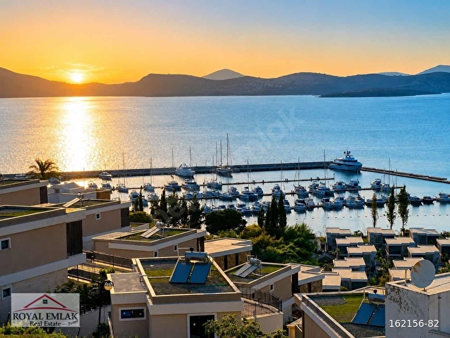 MUĞLA GÜLLÜK DENİZ MANZARALI MÜSTAKİL VİLLA