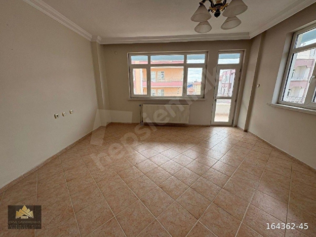ZİRVE GAYRİMENKULDEN FATİH MAHALLESİNDE 3+1SATILIK DAİRE 📌