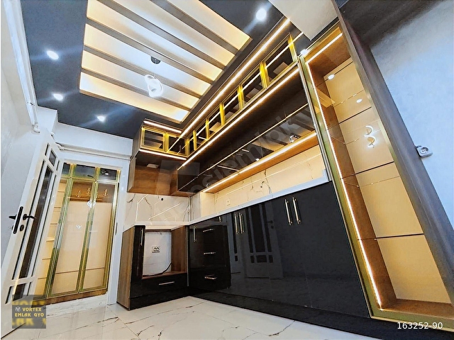 SİNCAN MALAZGİRT MAHDE FULL YAPILI ULTRA LÜX CADDE ÜZERİ DAİRE - Görsel 6