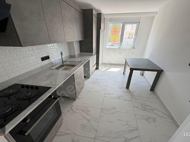 MES GAYRİMENKULDEN TRAMVAY YAKINI Y.GİRİŞ 2+1 DAİRE