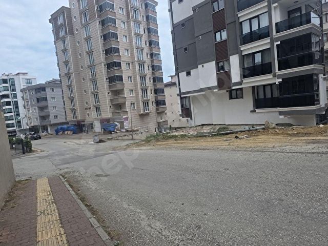 YENİMAHALLEDE SIFIR LÜX EŞYALI SATILIK 1+1 DAİRE - Görsel 29