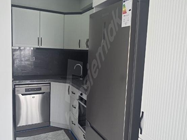 YENİMAHALLEDE SIFIR LÜX EŞYALI SATILIK 1+1 DAİRE - Görsel 27