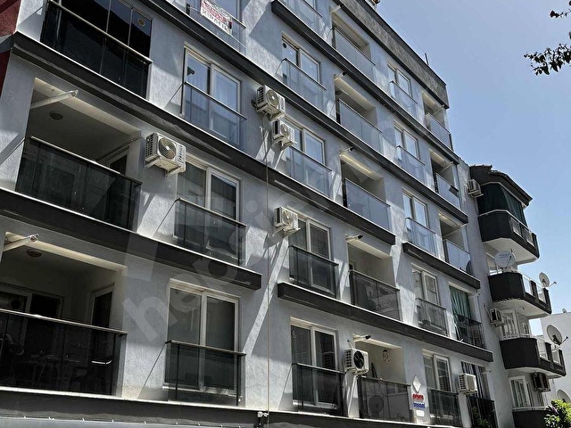 REALTY WORLD ALYANSTAN MEŞRUTİYETTE KİRALIK 3+1 DAİRE - Görsel 3