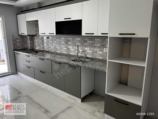 REALTY WORLD ALYANSTAN MEŞRUTİYETTE KİRALIK 3+1 DAİRE - Görsel 12