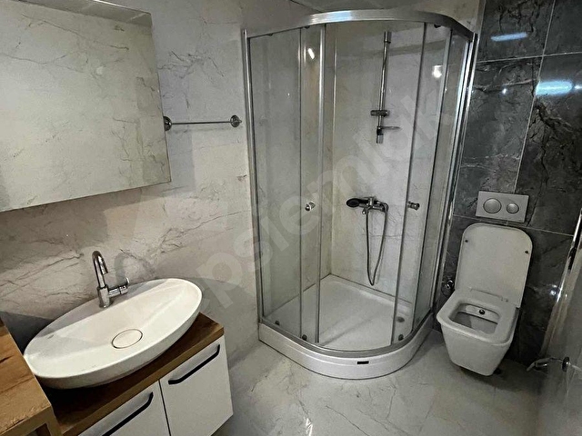 REALTY WORLD ALYANSTAN MEŞRUTİYETTE KİRALIK 3+1 DAİRE - Görsel 22
