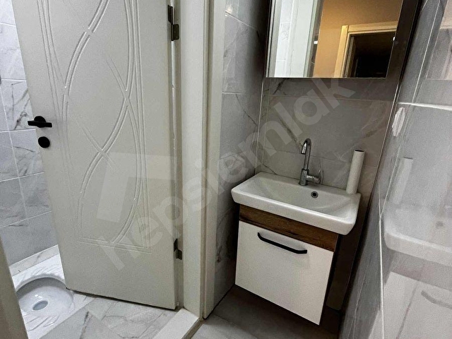 REALTY WORLD ALYANSTAN MEŞRUTİYETTE KİRALIK 3+1 DAİRE - Görsel 24