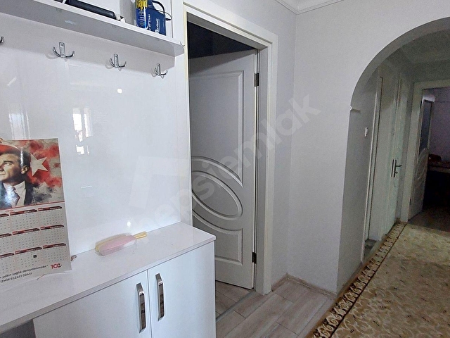 GONCALAR MERKEZDE TADİLATLI 100M2 BRÜT SATILIK DAİRE - Görsel 3