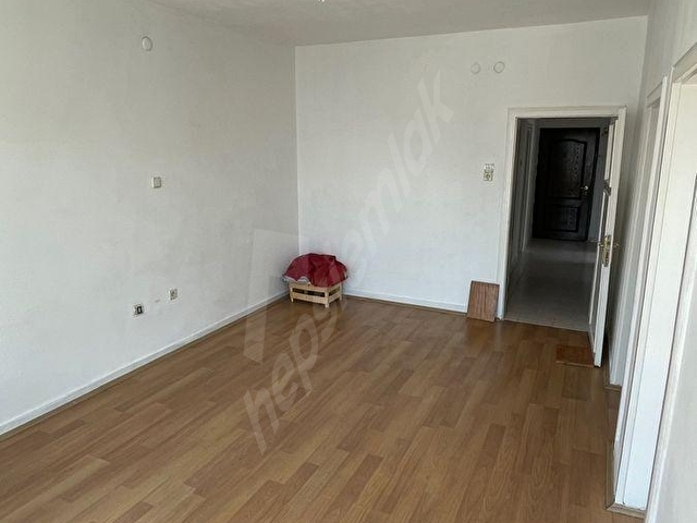 KARARGAHTEPE MAHALLESİNDE 3+1 ÖN CEPHE SATILIK DAİRE - Görsel 3