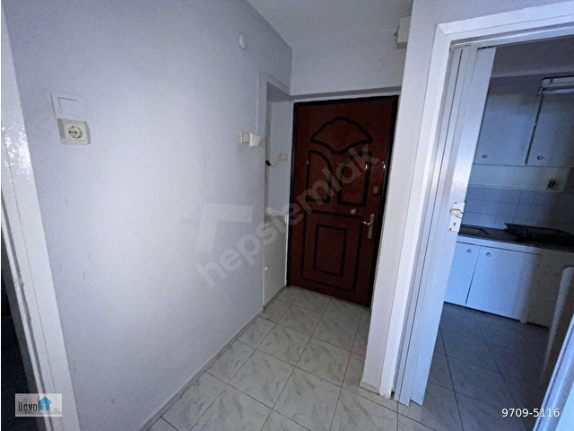 İnönü Caddesi Üzerinde Bayramyeri Mevkinde 2+1 70 m2 Ara Kat Asansörlü Bakımlı Kiralık Daire - Görsel 12
