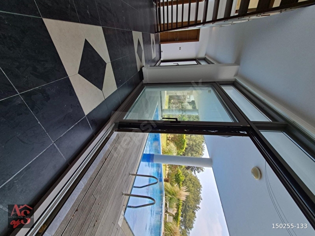 Urla Güvenlikli Site ,2500 m2 /450 m2 Yaşam Alanı, Özel Havuzlu - Görsel 19