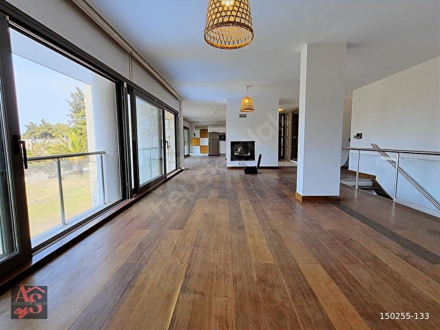 Urla Güvenlikli Site ,2500 m2 /450 m2 Yaşam Alanı, Özel Havuzlu - Görsel 16
