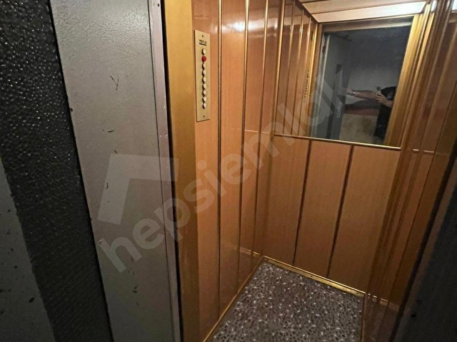 ERGENEKON CADDESİ ÜZERİNDE ASANSÖRLÜ KOMBİLİ BAKIMLI 2 ODA 1 SALON KİRALIK OFİS BÜRO - Görsel 11