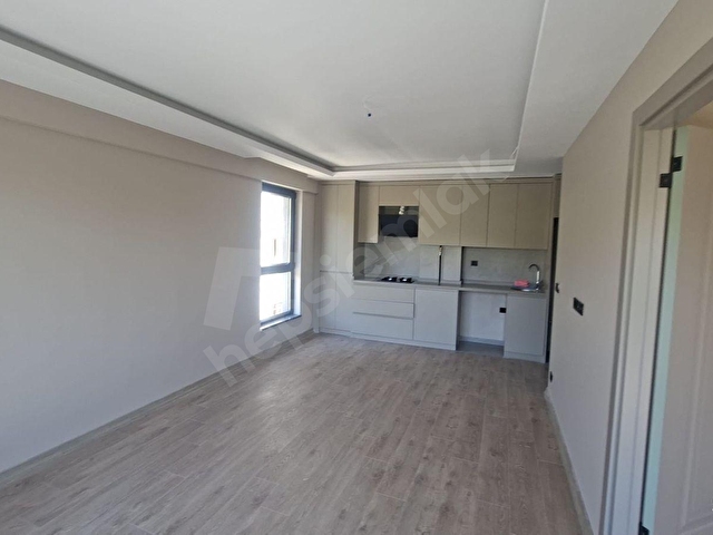 MÜRSEL ULUÇDA 1+1 ORTAKAT SIFIR MANZARALIBOŞ DAİRE - Görsel 5