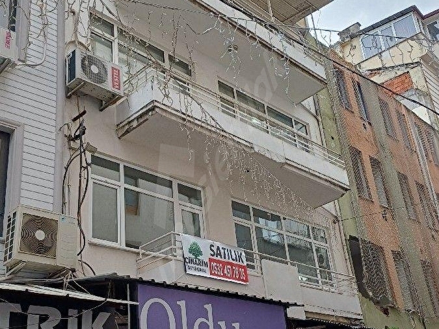 ÇINARIMDAN İZMİT MERKEZ AKÇACAMİİ CAD. 95 M2 2+1 SATILIK DAİRE