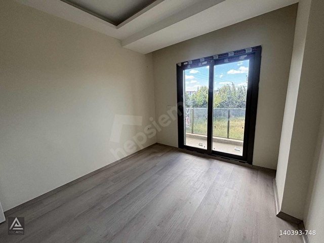 Şirin mahallede ana yola yakın ada mutfaklı 3+1 kiralık villa - Görsel 8