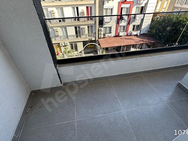 Üniversiteye 2 dk yürüme mesafesinde lüks 1+1 full eşyalı kiralık daire - Görsel 14