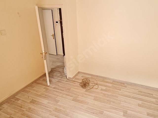 İNKILAP SOKAKTA KATTA 2+1 KİRALIK DAİRE - Görsel 23