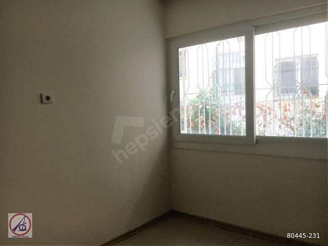 ÜÇKUYULAR F.ALTAY MEYDANINA ÇOK YAKIN 3+1 OTOPRLKI DAİRE - Görsel 8