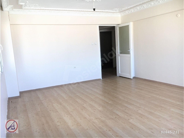 ÜÇKUYULAR F.ALTAY MEYDANINA ÇOK YAKIN 3+1 OTOPRLKI DAİRE - Görsel 3