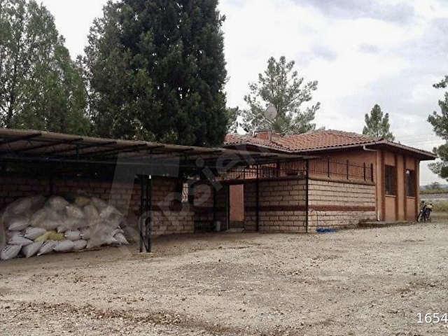 BİLECİK OSMANELİ İLÇESİNİN SELİMİYE KÖYÜNDE SATILIK EŞYALI ÇİFLİK EVİ - Görsel 18