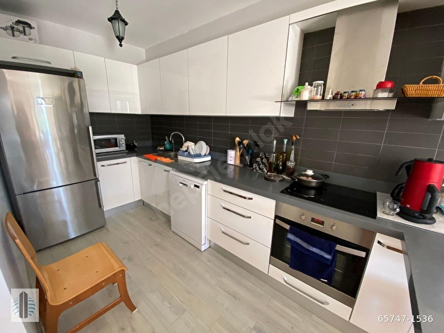 (A1536) Özel Havuzlu, Denize-Marketlere Yürüme Mesafesinde, 3+1 Villa - Görsel 9