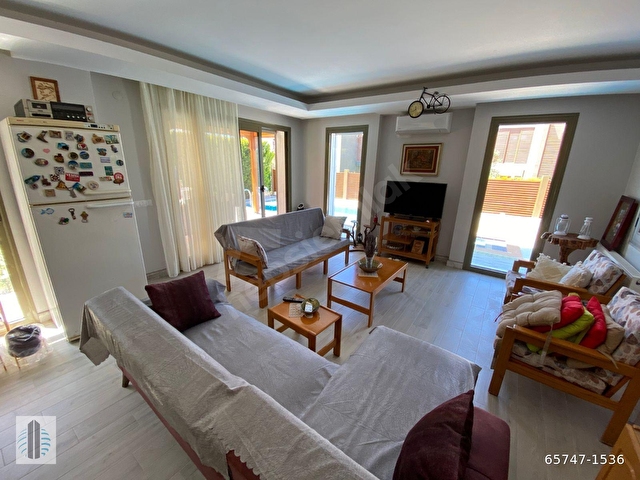(A1536) Özel Havuzlu, Denize-Marketlere Yürüme Mesafesinde, 3+1 Villa - Görsel 8