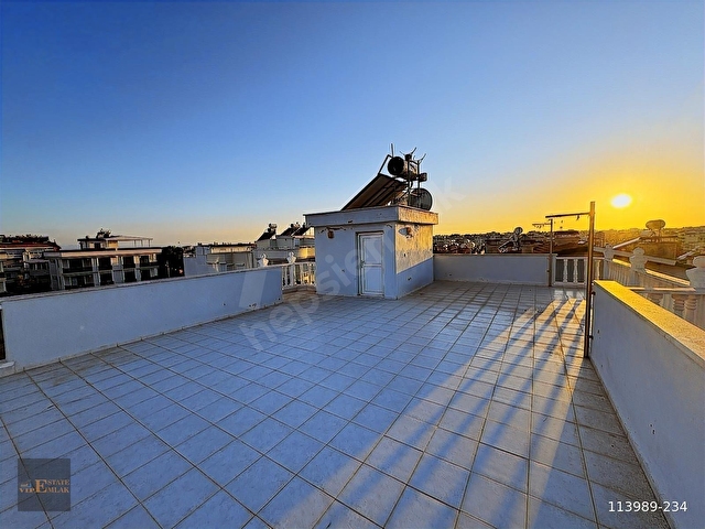 Satılık havuzlu eşyalı Villa - Görsel 5