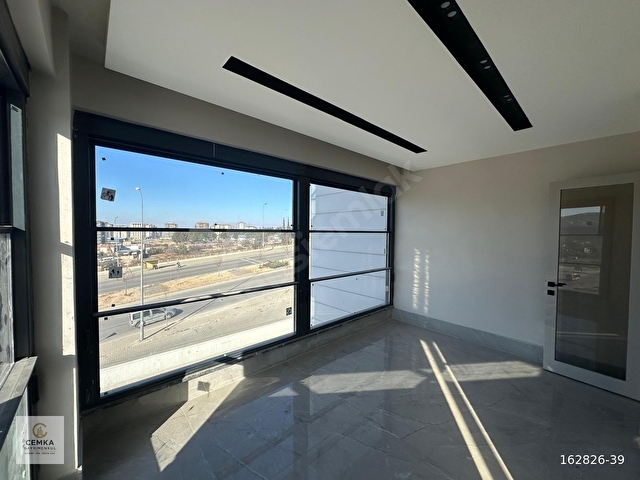 ALPASLANDA MODERN OTOMATİK CAM BALKONLU 2+1 SATILIK DAİRE - Görsel 2