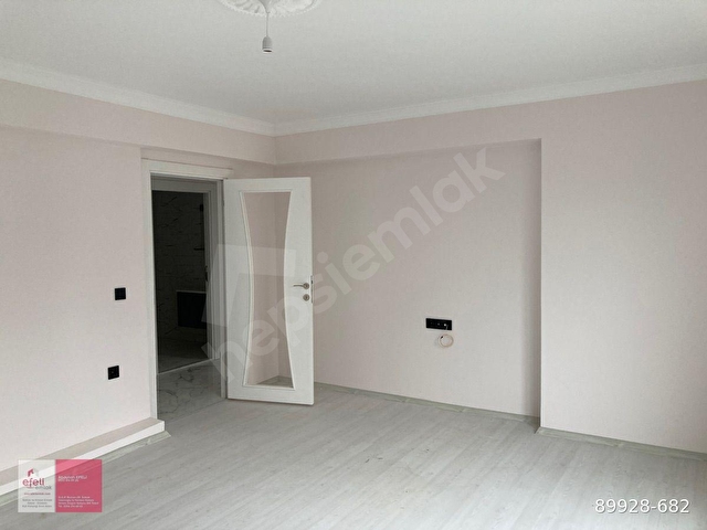 EFELİ EMLAKTAN GÜNEŞLİ DE GİRİŞ KAT DAİRE - Görsel 13