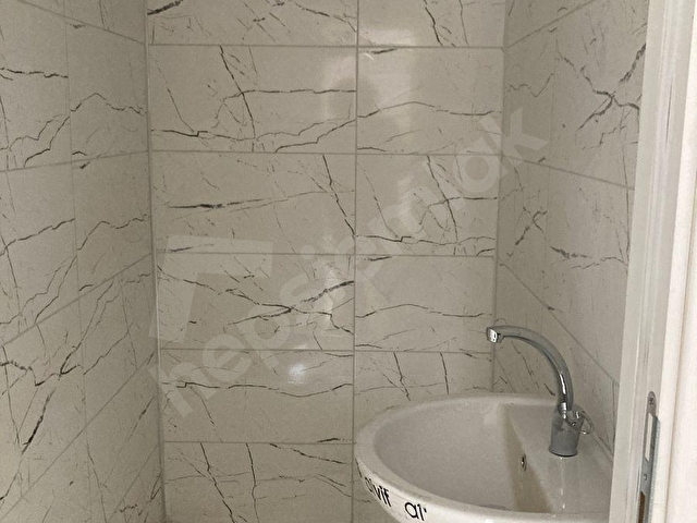 EFELİ EMLAKTAN GÜNEŞLİ DE GİRİŞ KAT DAİRE - Görsel 17