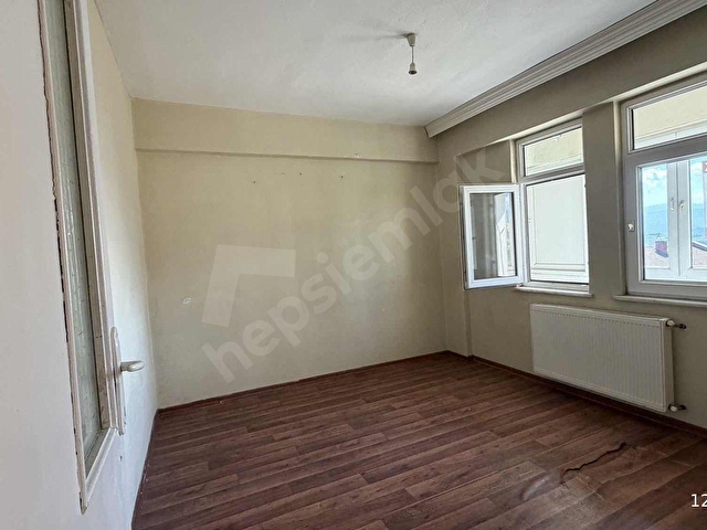 5000 EVLER 75.YIL MAHALLESİNDE SATILIK 2+1 DAİRE - Görsel 15